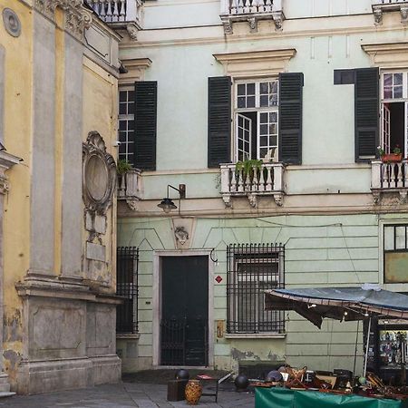 Wood And Stone Apartment In The Historical Center Genoa Ngoại thất bức ảnh